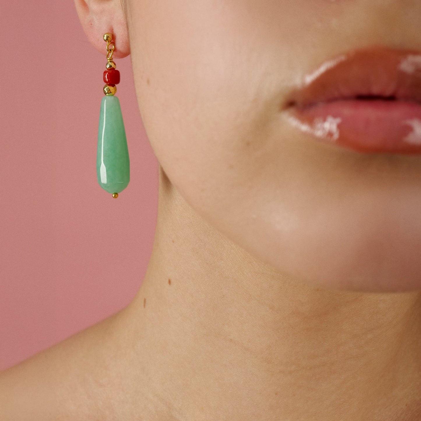 Orecchini Pendenti in Argento con Corallo e Quarzo Verde - Artigianato Pasella