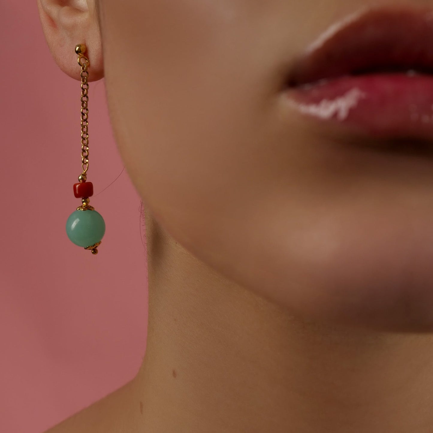 Orecchini Pendenti in Argento con Quarzo Verde e Corallo - Artigianato Pasella