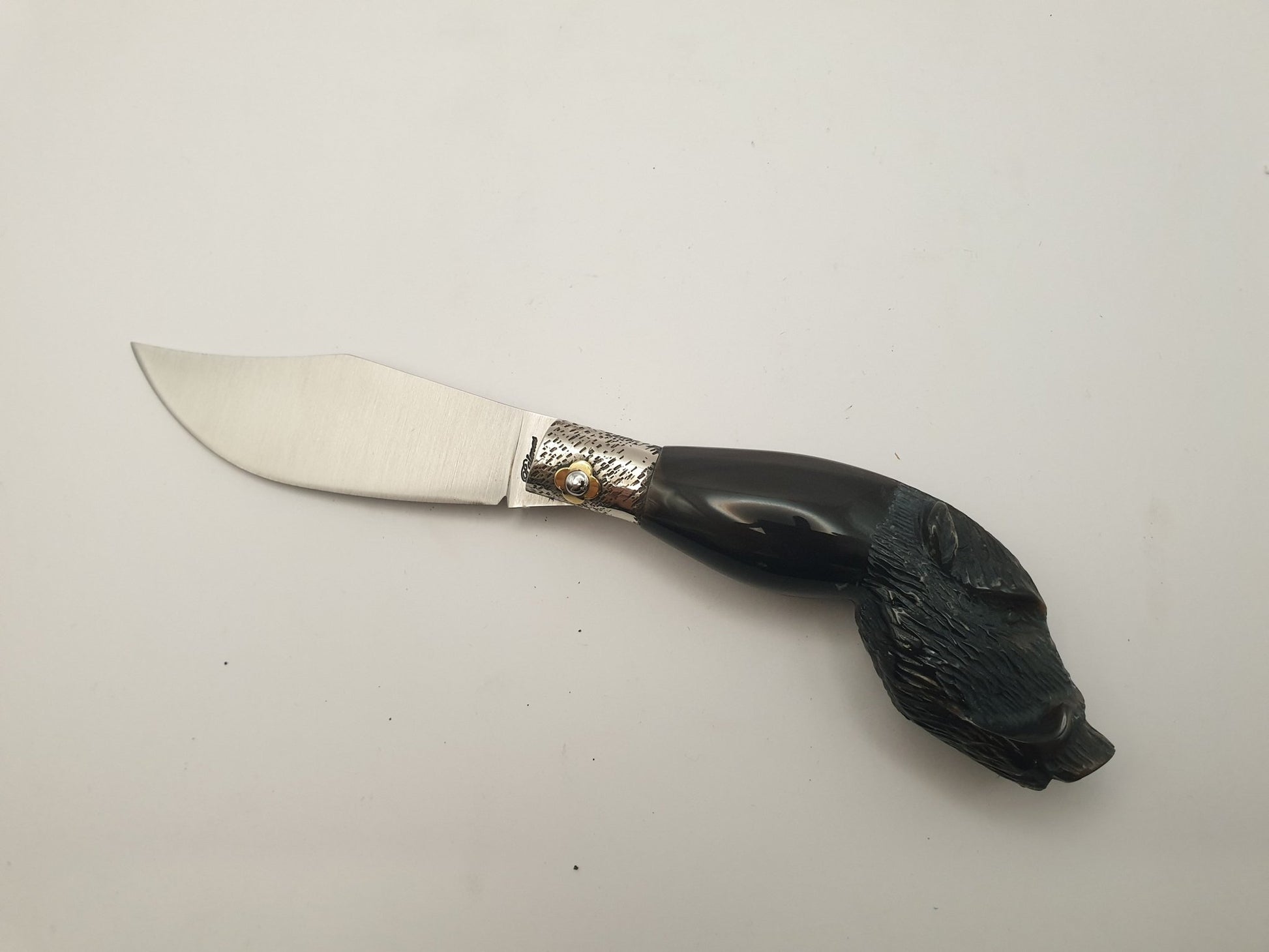 Coltello scultura cinghiale, manico bufalo, 23 cm - Artigianato Pasella